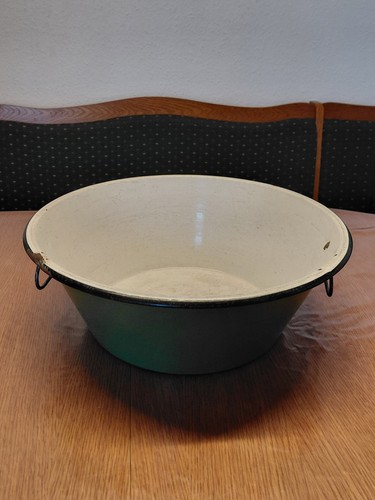 Alte emaille wanne wasch - alte,
