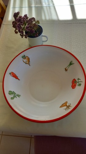 Emaille schüssel und - emaille, tasse