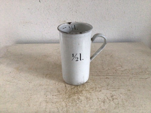 Alter emaille meßbecher - emaille,